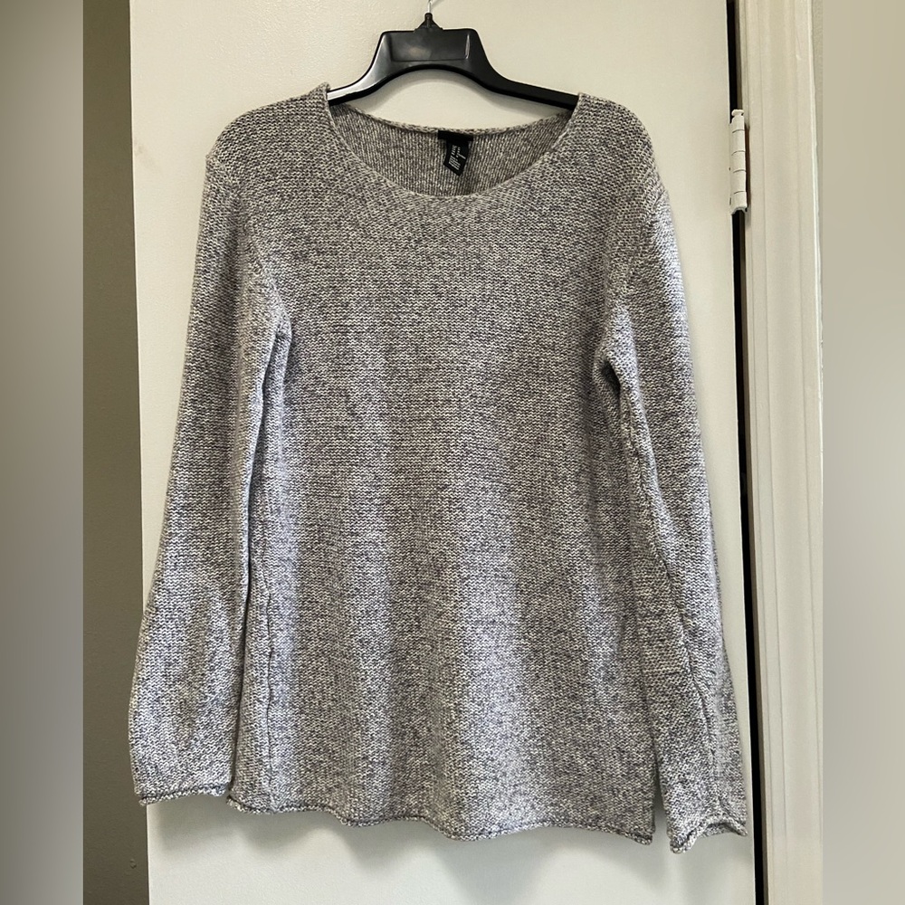 🪴2/$15 H&M gray sweater